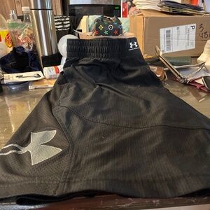 Men’s under Armour this week